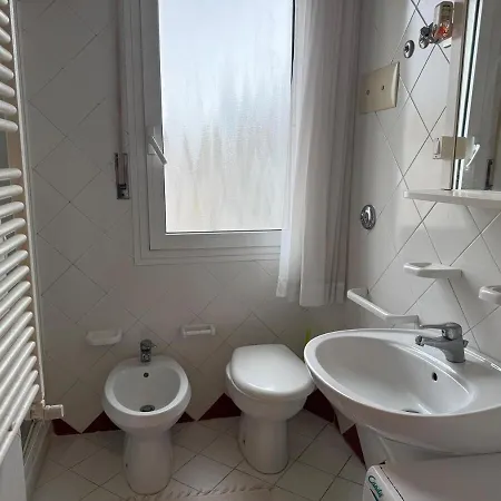 Appartamento Beachfront Free Park - *